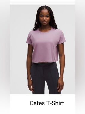 Lululemon Size 10 Cates T Shirt in Lavender Lux Purple